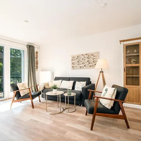 Haus Waldidyll, Waldperle - Bade- & Saunawelt Taeglich Inklusive Appartement Sellin (Rugen)